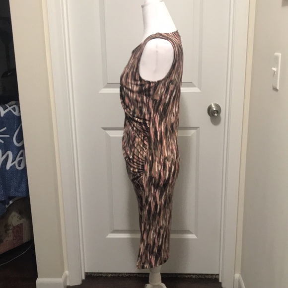 Dana Buchman Brown Multi-Color Dress. - Picture 2 of 5